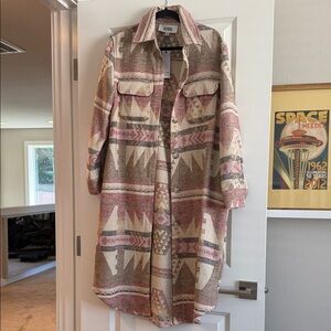 NWT BB Dakota Shacket